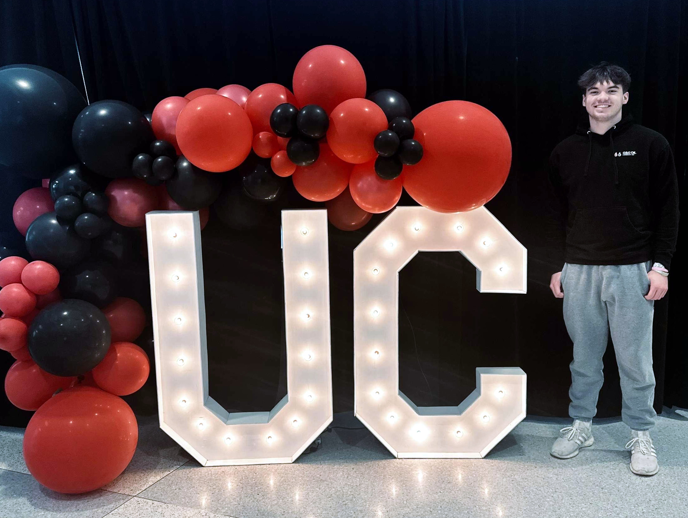 Commit to University of Cincinnati